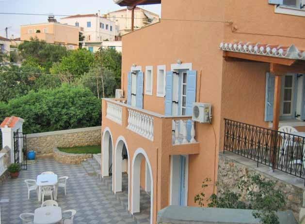 Captain'S Studios Σπέτσες Εξωτερικό φωτογραφία